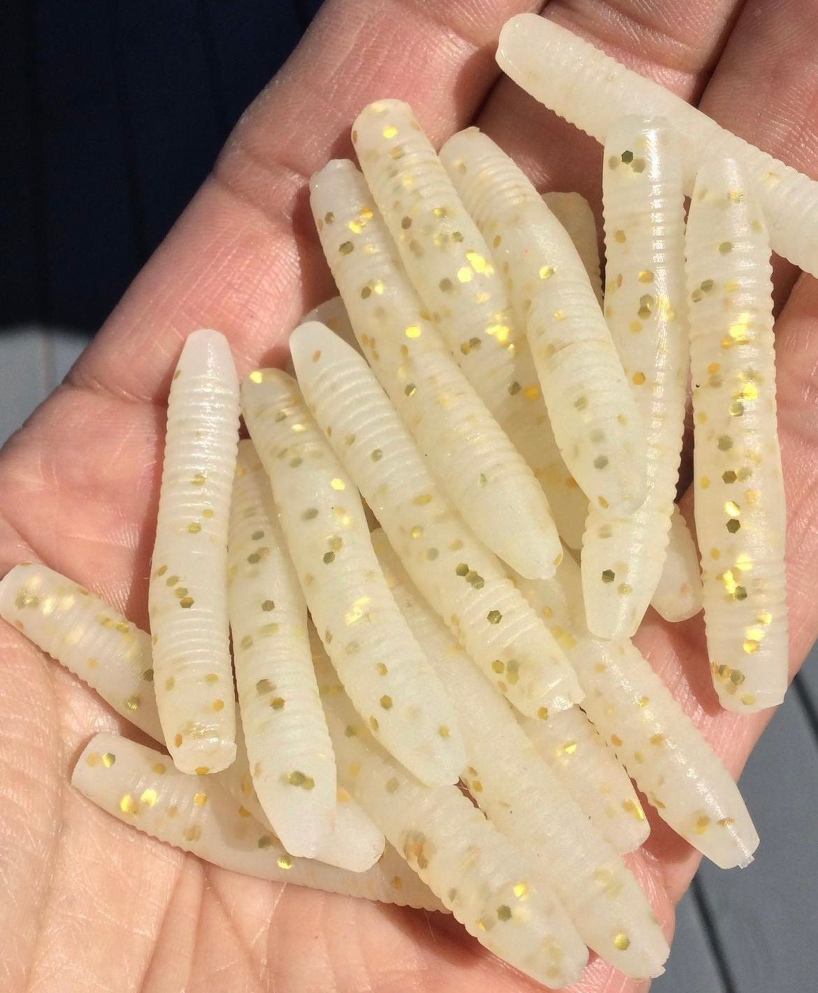 10pc 2inch Floating "White/Gold" Trout Worm