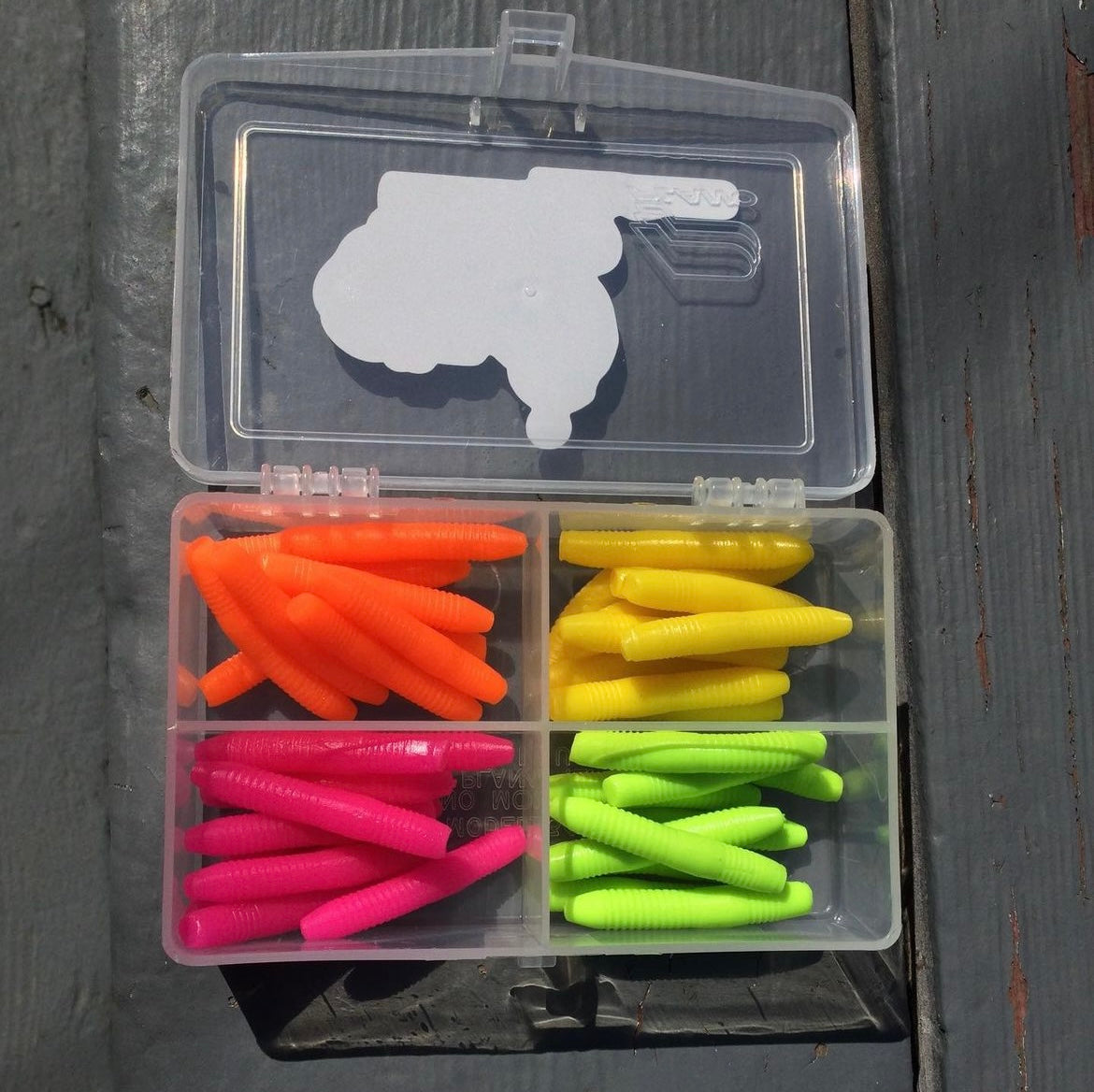 40pc 1.5 Floating Trout Worm Kit